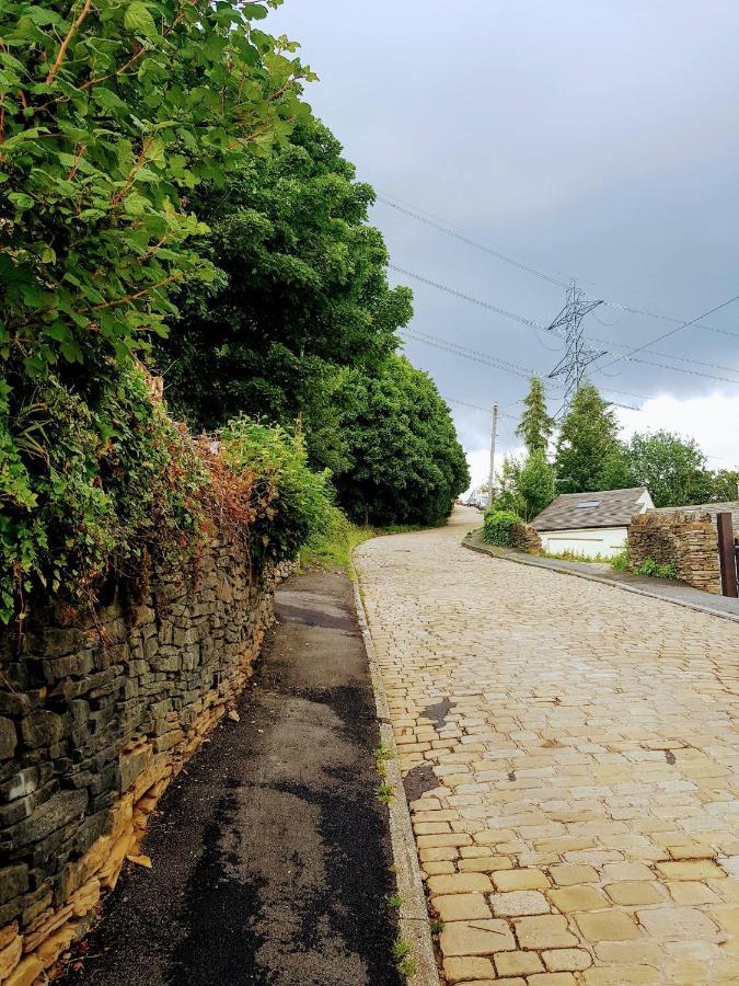 Plough Cottage 1830'S Miners Cottage 哈利法克斯 外观 照片